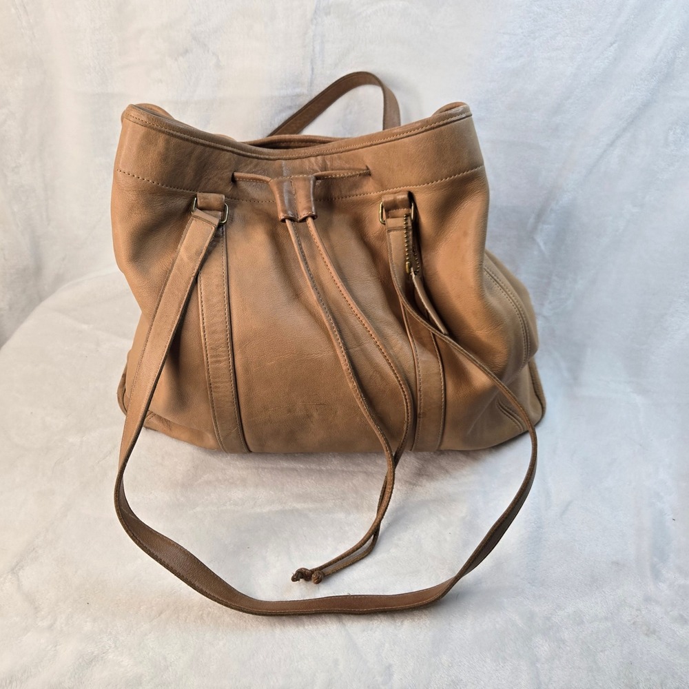 Vintage Coach Tan Leather Drawstring Bucket Bag 531-2620 Brass Hardware Tote - Picture 11 of 16